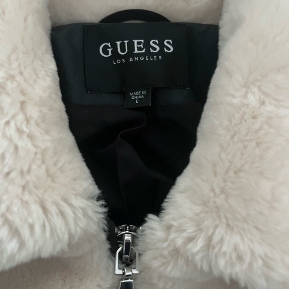 Guess fur coat - Picture 4 of 7
